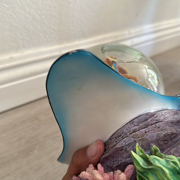 Finding Nemo Disney store snow globe with music box - Picture 5 of 6